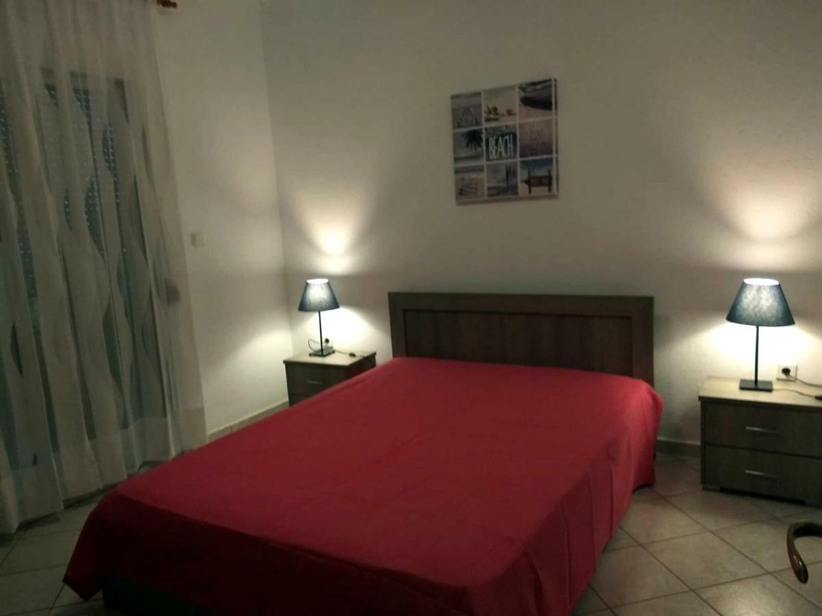 Roses Rt Apartments Skioni I Nea Skioni Extérieur photo